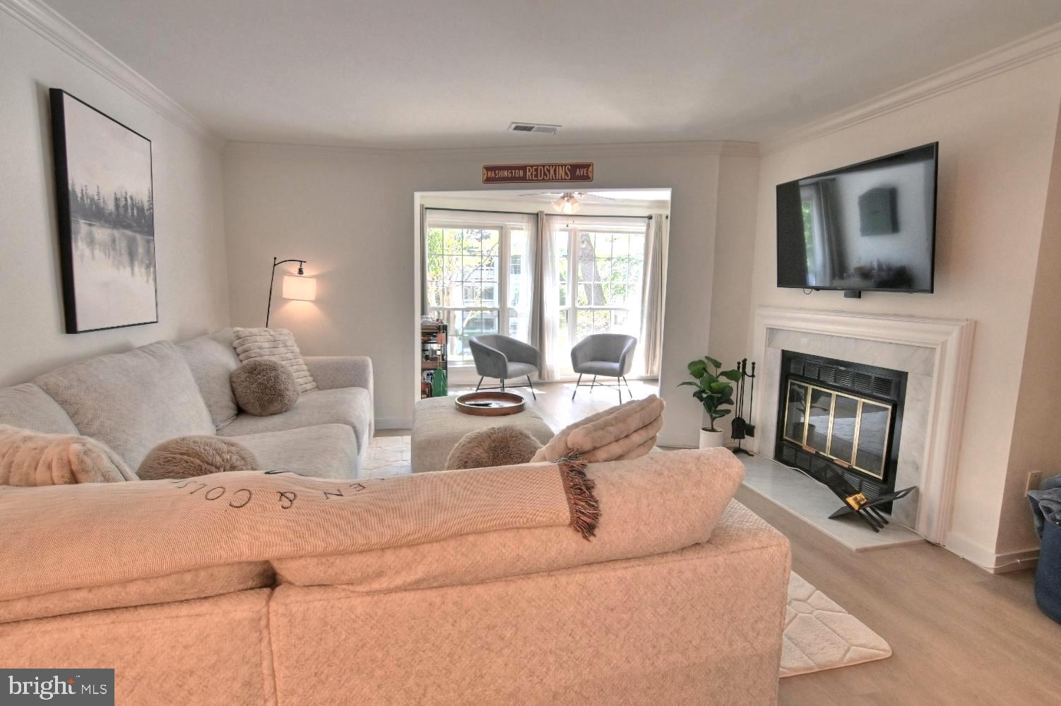 2220 Springwood Drive, Unit 108B Reston, VA 20191 - Photo 18 of 96
