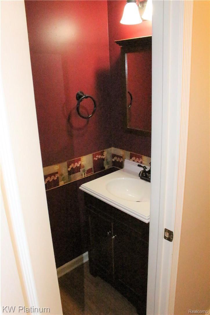 125 Cuttle Road, Unit E37 Marysville, MI 48040 - Photo 28 of 34 IMG_0619 updated.jpg