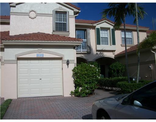 21102 Vía Eden Boca Raton, FL 33433 - Photo 1 of 18 BUILDING