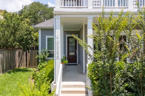 $849,000 | 1004 East 13th Street, Unit A, Austin, TX 78702