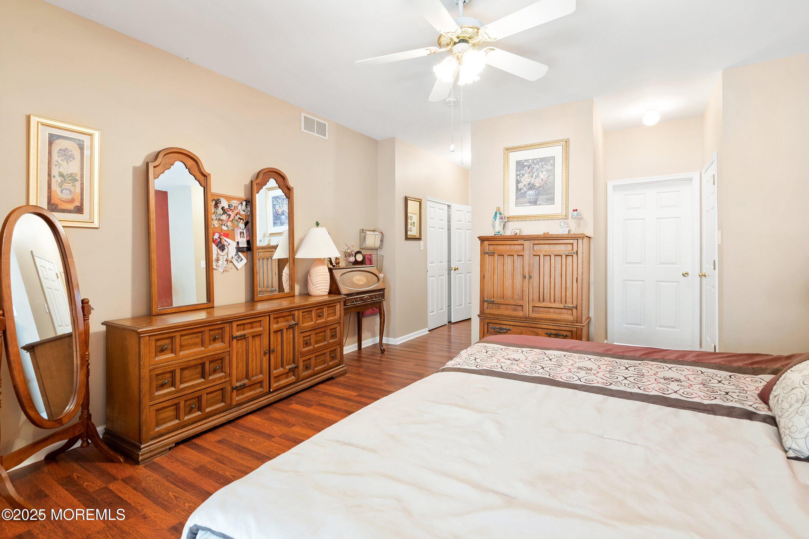 10 Hampton Road Manahawkin, NJ 08050 - Photo 23 of 38 10 Hampton Drive (18)