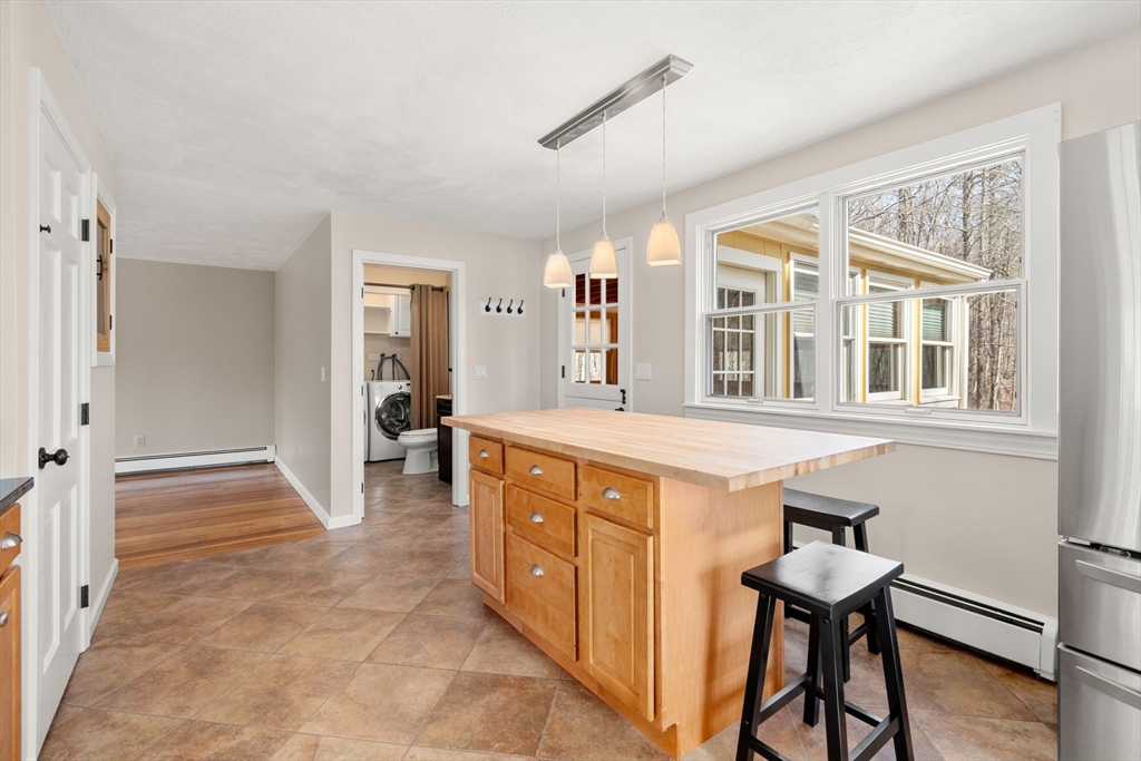 424 Chestnut Hill Road Millville, MA 01529 - Photo 13 of 32 Gallery Image 13