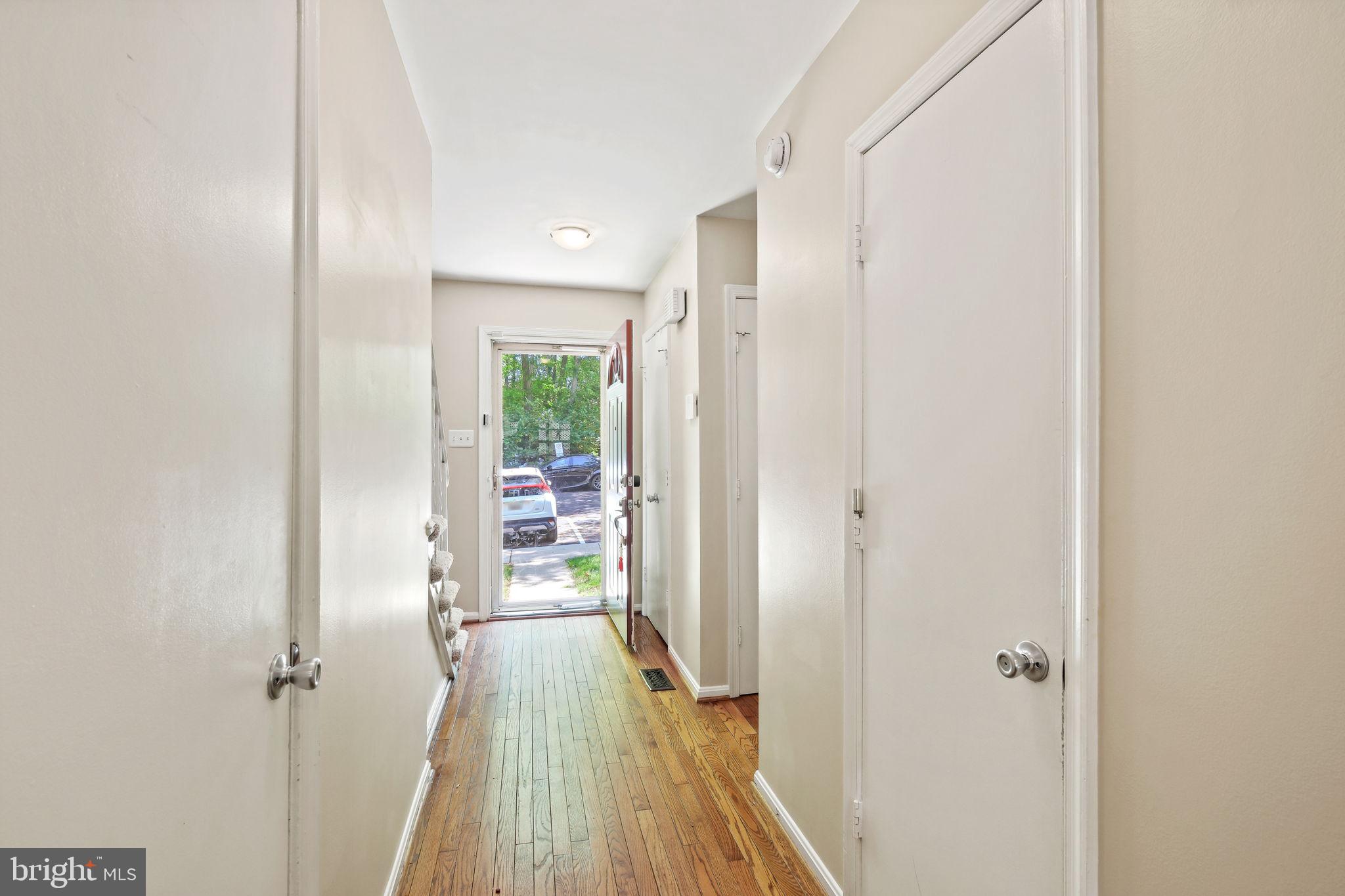 7344 Greentree Road Bethesda, MD 20817 - Photo 15 of 33