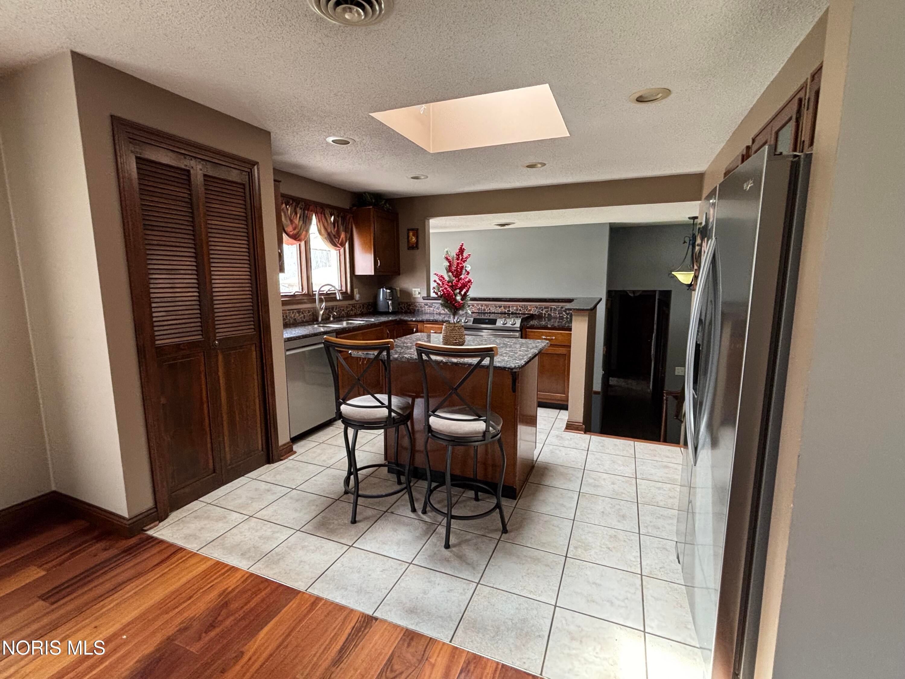 580 3 Rivers Ct. Defiance, OH 43512 - Photo 5 of 33 Gallery Image 5