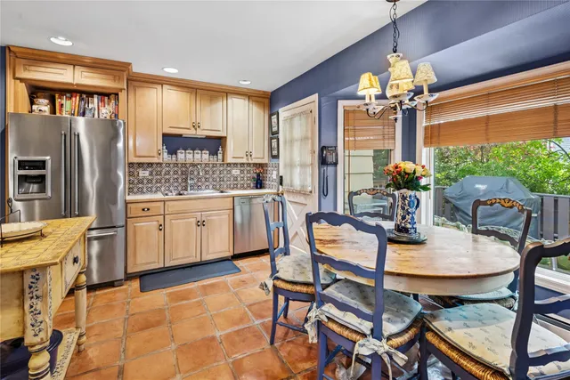 $985,000 | 221 Somerset Drive, Hewlett, NY 11557