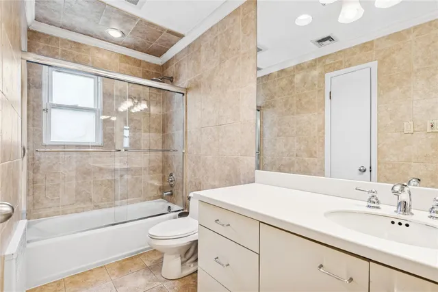 $985,000 | 221 Somerset Drive, Hewlett, NY 11557