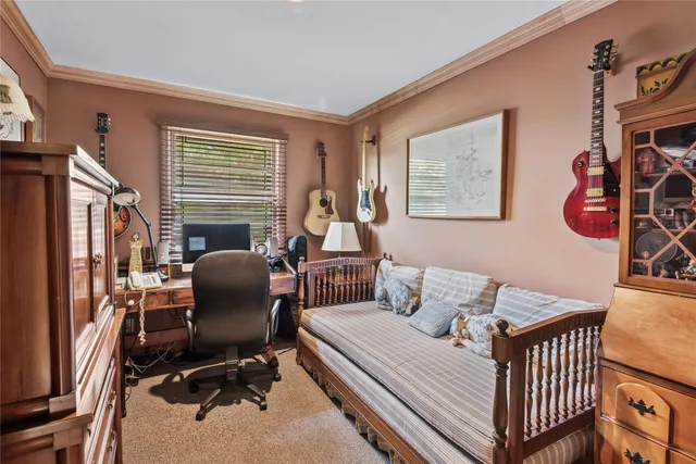 $985,000 | 221 Somerset Drive, Hewlett, NY 11557