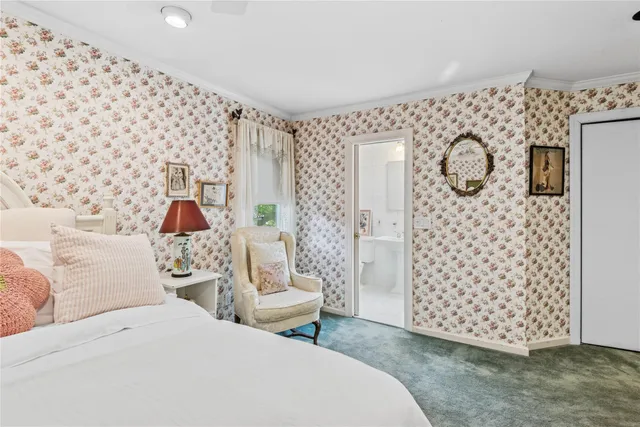 $985,000 | 221 Somerset Drive, Hewlett, NY 11557