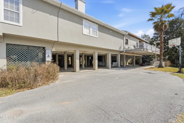 $999,000 | 4015 Brandon James Drive, Biloxi, MS 39532