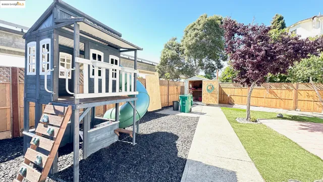 $1,338,000 | 840 Key Rte Boulevard, Albany, CA 94706