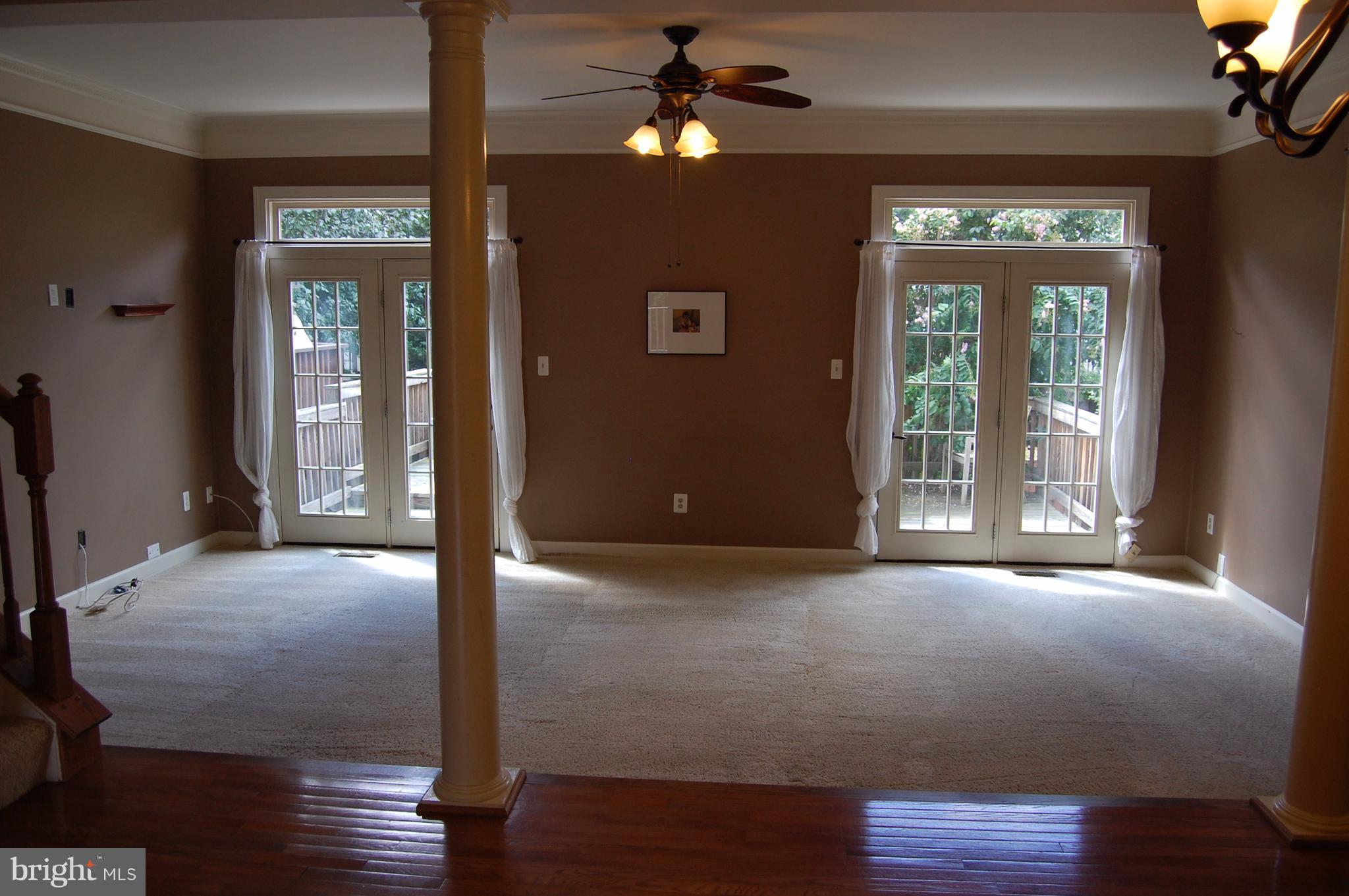 20395 Marguritte Square Sterling, VA 20165 - Photo 7 of 29 Dinning Room to Family Room