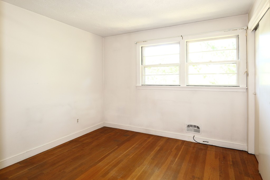 23 Brooks Road Wayland, MA 01778 - Photo 14 of 17 Gallery Image 14