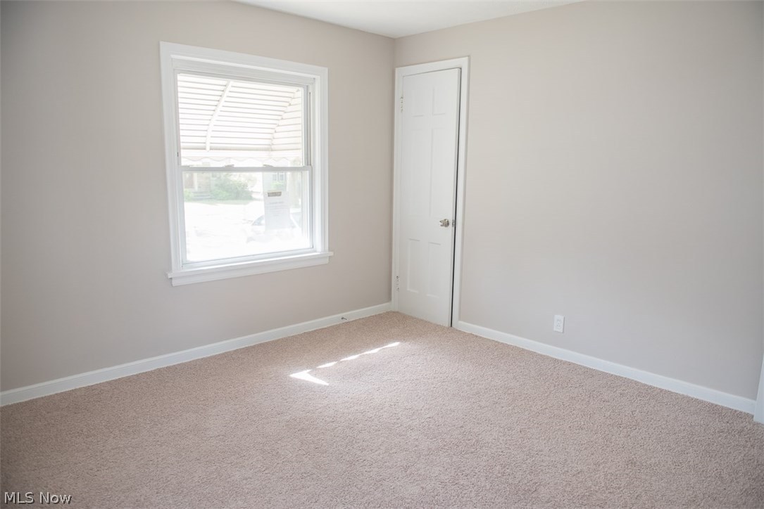 3721 Ludgate Road Cleveland, OH 44120 - Photo 13 of 25