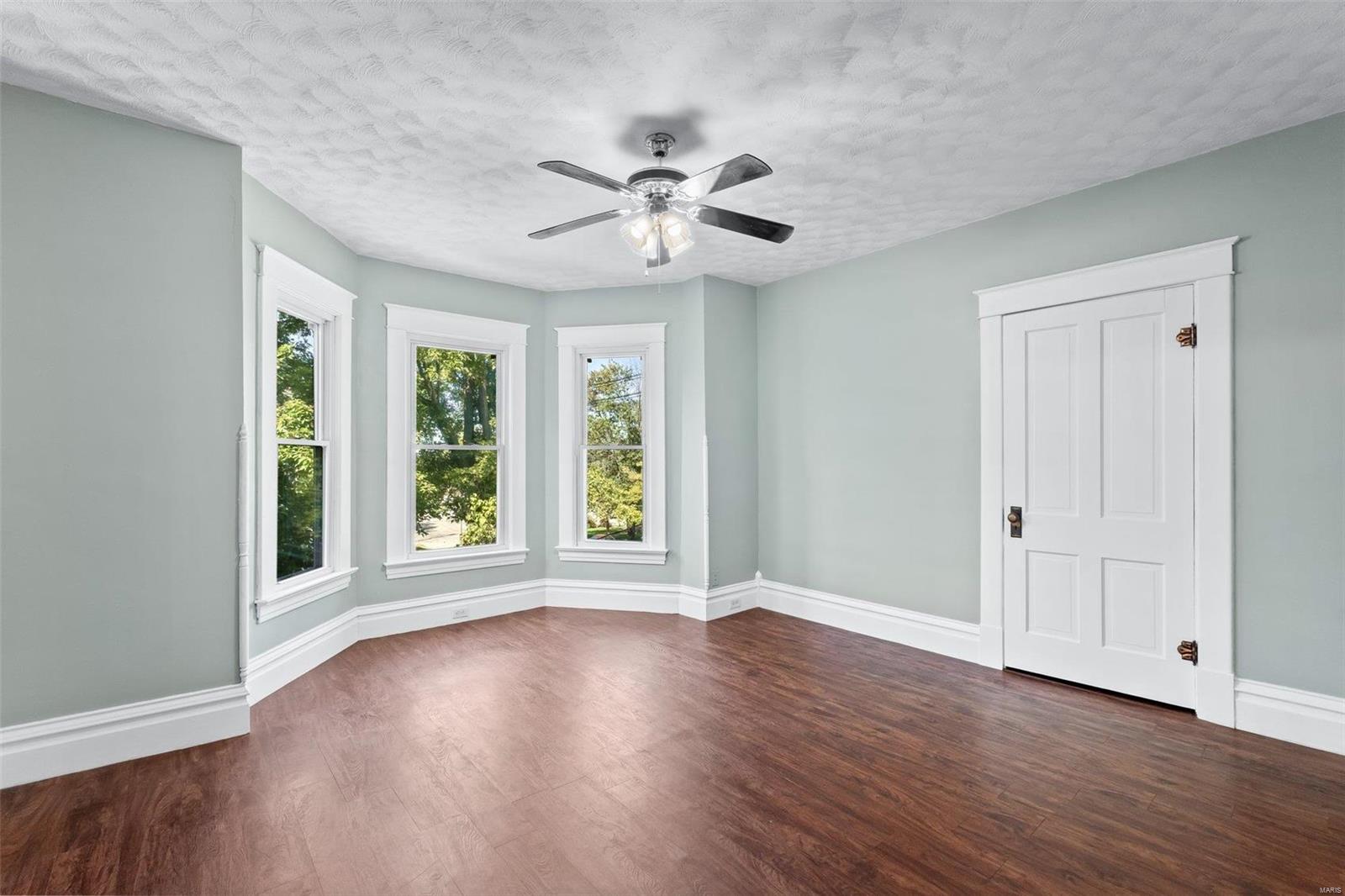 312 West 4th Street Waterloo, IL 62298 - Photo 30 of 49