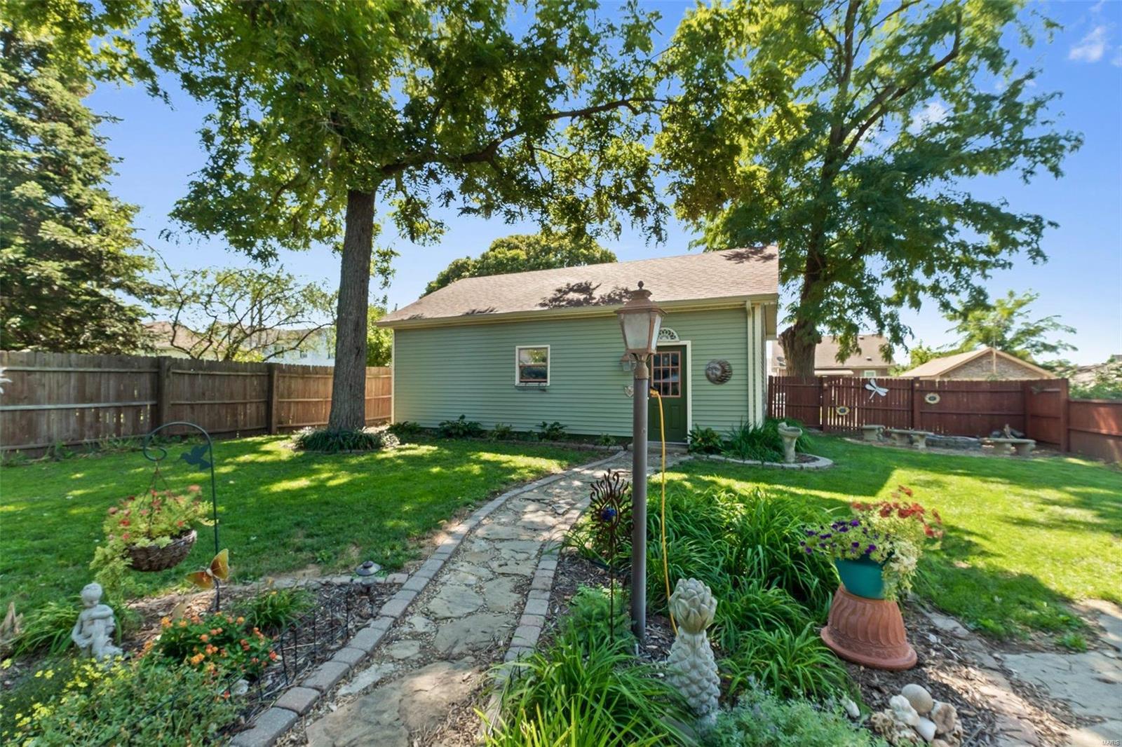 312 West 4th Street Waterloo, IL 62298 - Photo 39 of 49