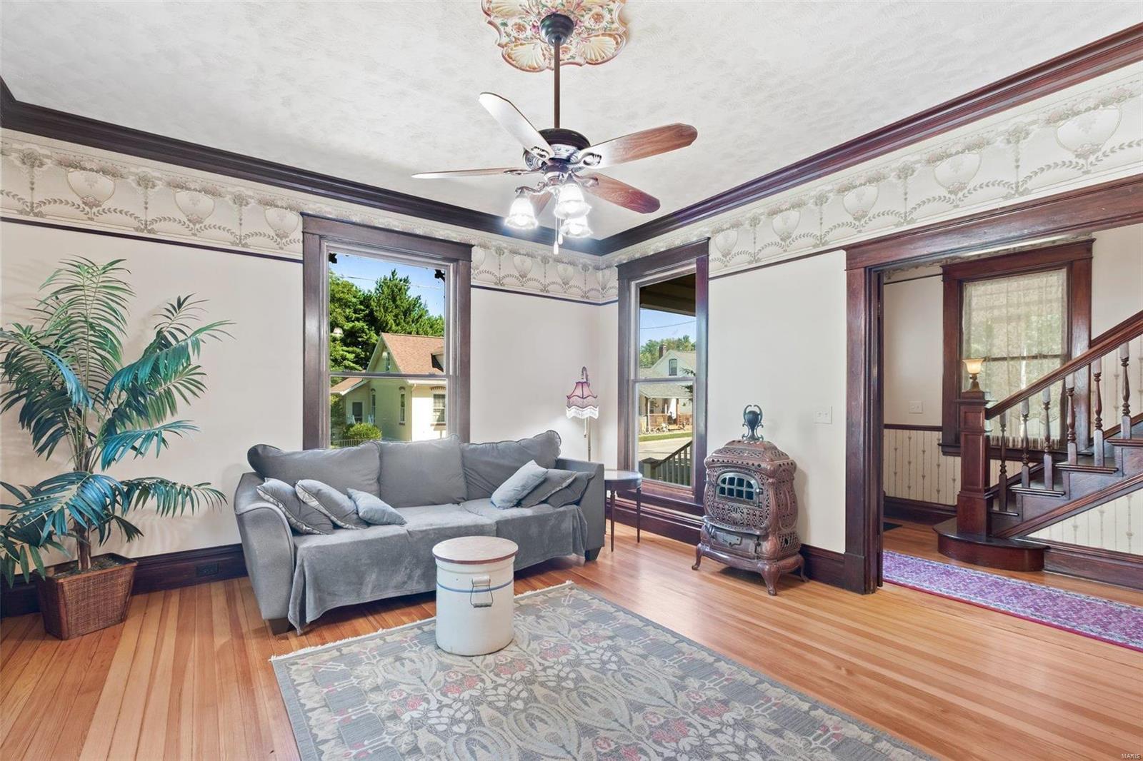 312 West 4th Street Waterloo, IL 62298 - Photo 9 of 49