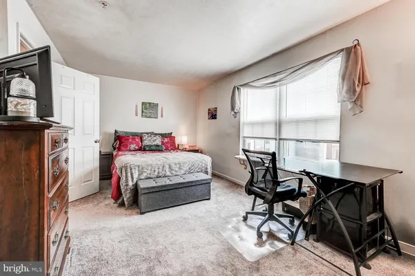 $312,000 | 661 Boxwood Drive, Hampstead, MD 21074