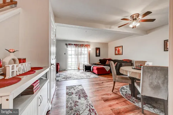 $312,000 | 661 Boxwood Drive, Hampstead, MD 21074