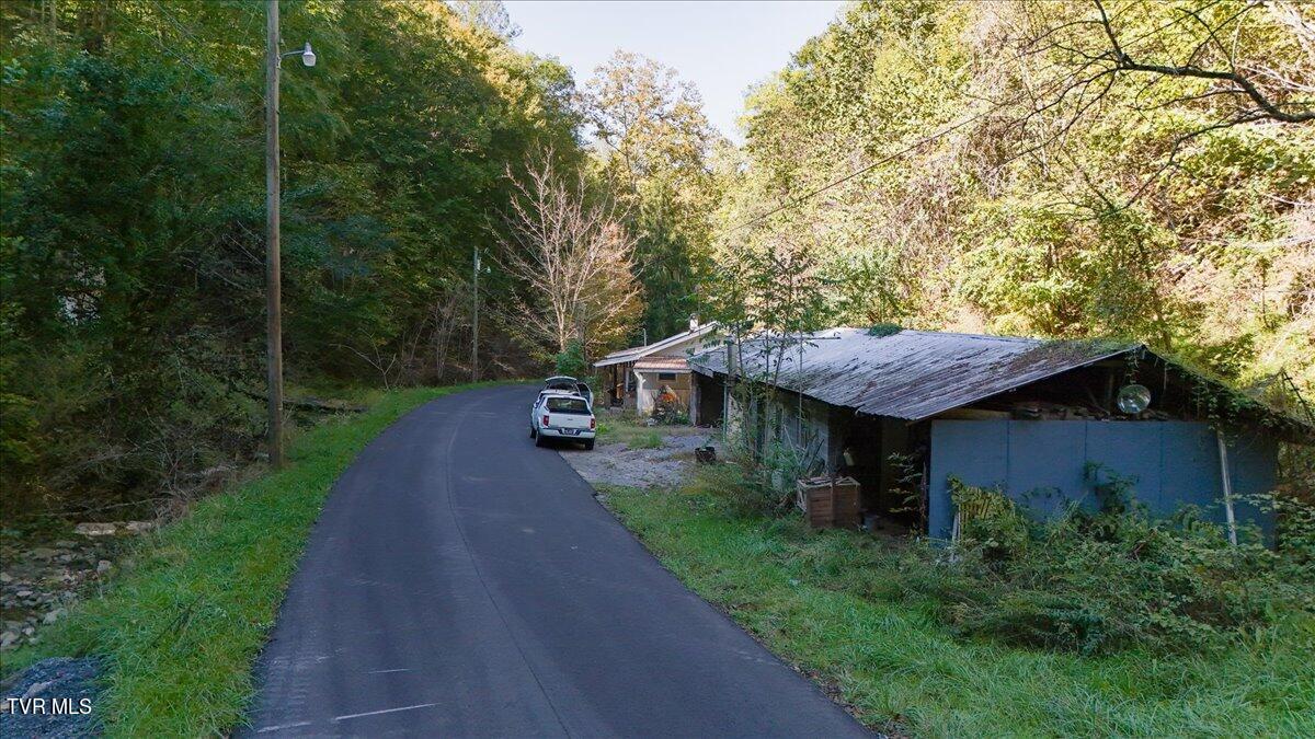 4493 Livingston Creek Road Bristol, VA 24202 - Photo 13 of 13 13-DJI_20241008122934_0534_D-HDR