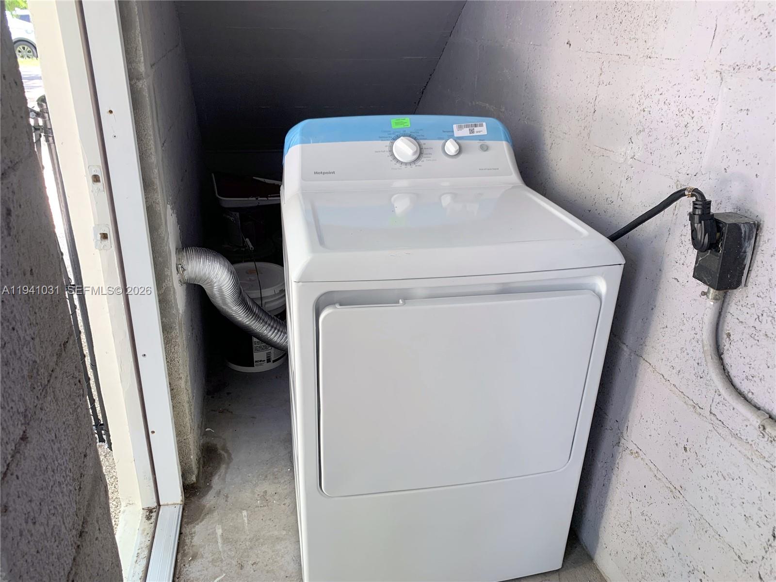 3202 Elizabeth Street, Unit 3202 Miami, FL 33133 - Photo 13 of 20