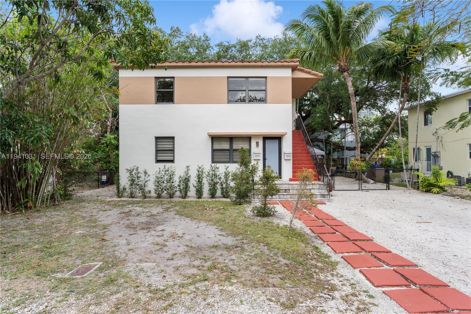 3202 Elizabeth Street, Unit 3202 Miami, FL 33133 - Photo 14 of 19