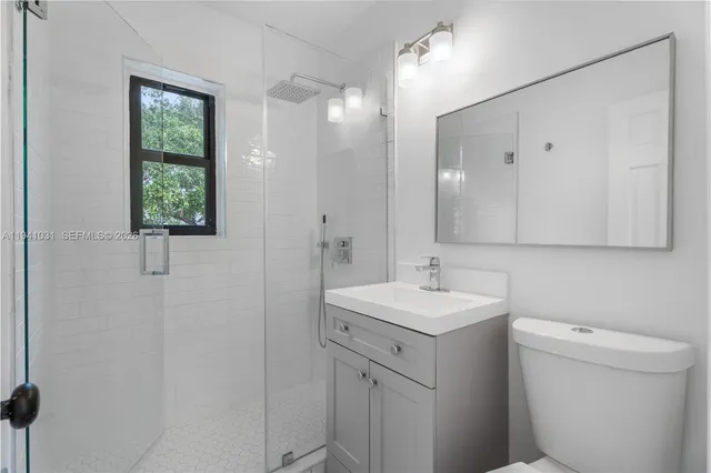 $2,800 | 3202 Elizabeth Street, Unit 3202, Miami, FL 33133