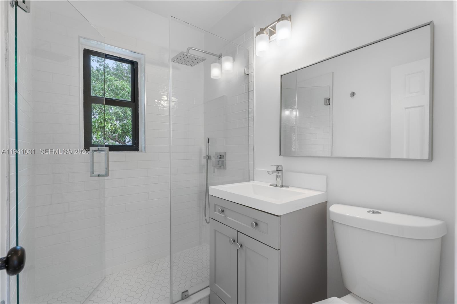 3202 Elizabeth Street, Unit 3202 Miami, FL 33133 - Photo 10 of 20