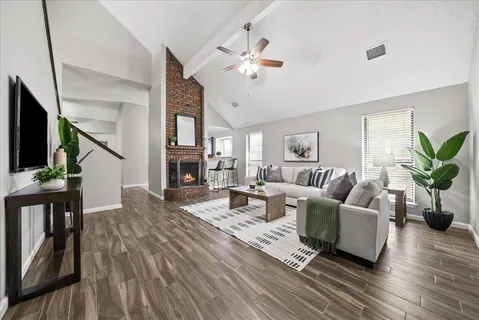 $365,000 | 723 Keessee Drive, Cedar Hill, TX 75104