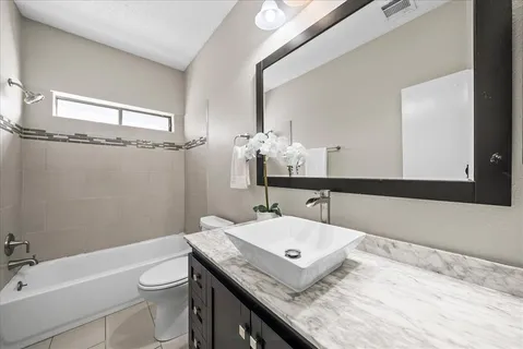 $365,000 | 723 Keessee Drive, Cedar Hill, TX 75104