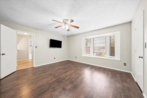 $365,000 | 723 Keessee Drive, Cedar Hill, TX 75104