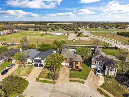 $365,000 | 723 Keessee Drive, Cedar Hill, TX 75104