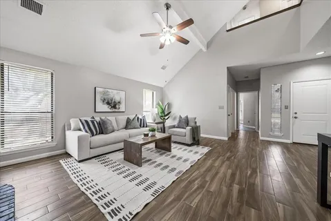 $365,000 | 723 Keessee Drive, Cedar Hill, TX 75104