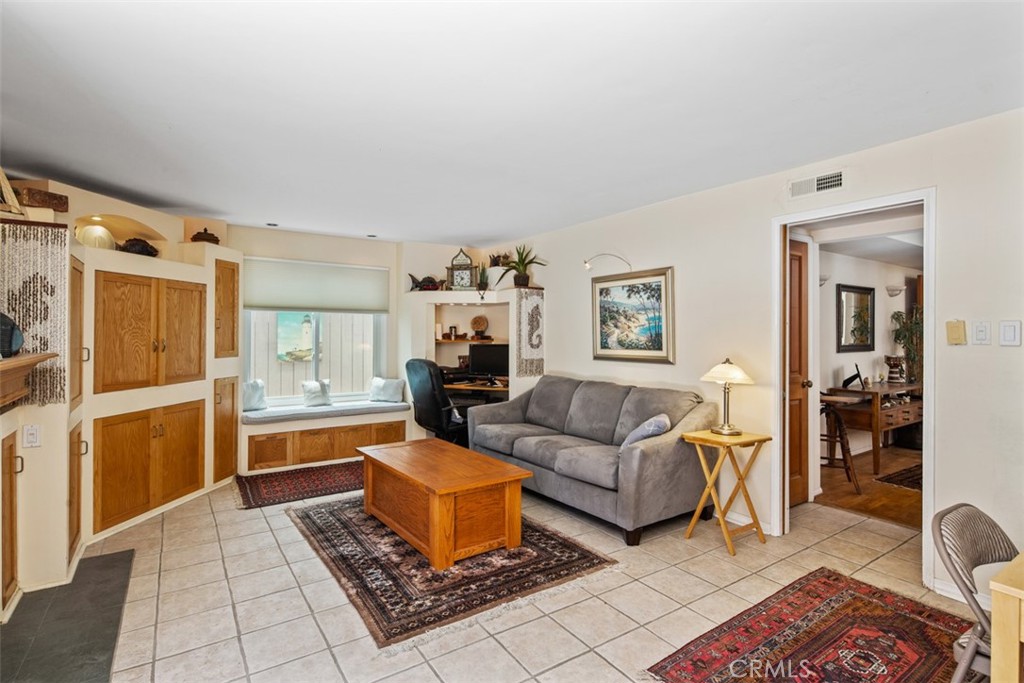 181 Sunset Terrace Laguna Beach, CA 92651 - Photo 27 of 54