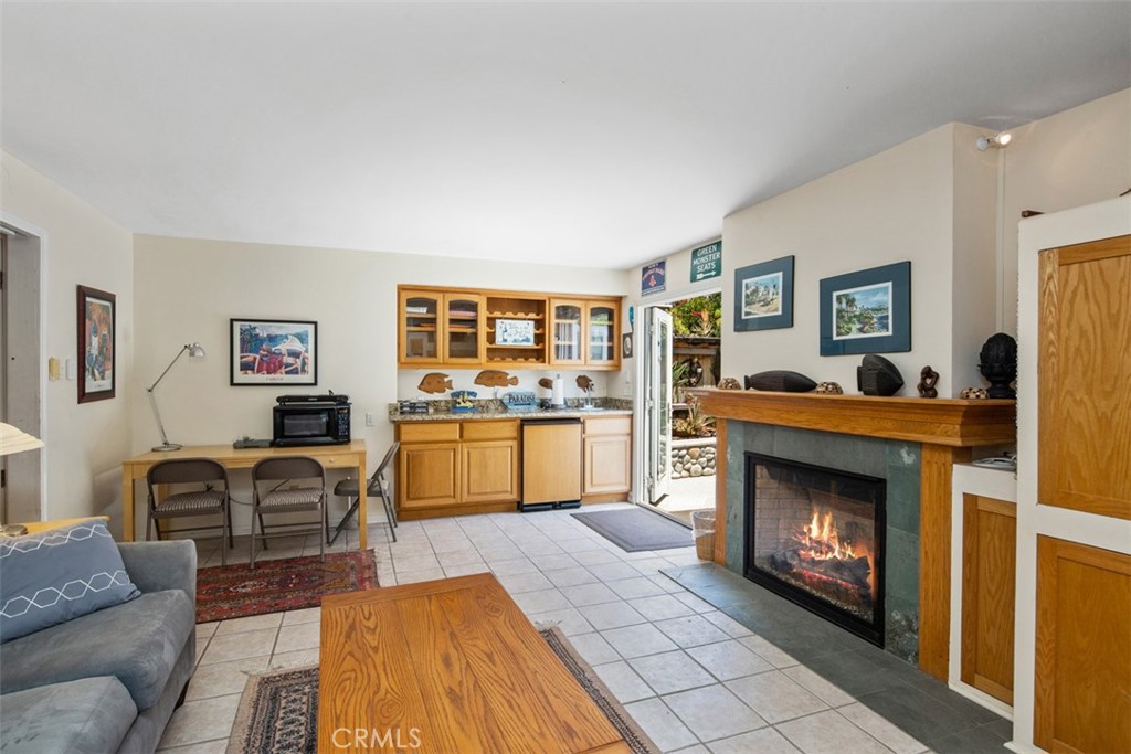 181 Sunset Terrace Laguna Beach, CA 92651 - Photo 28 of 54