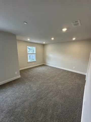 $2,300 | 204 Douglas Bend Road, Unit 1604, Gallatin, TN 37066