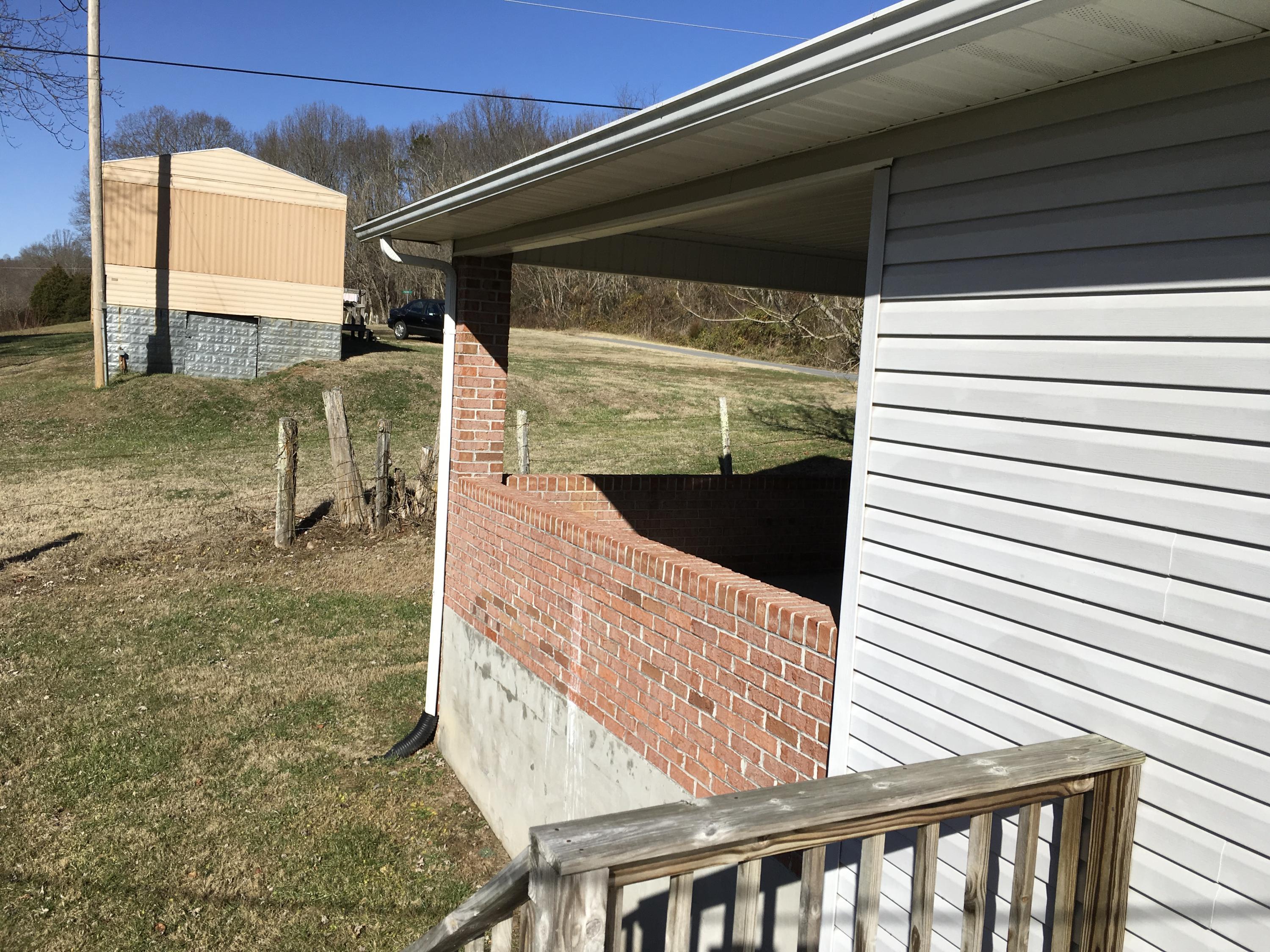 499 Snodgrass Road New Tazewell, TN 37825 - Photo 8 of 35 046