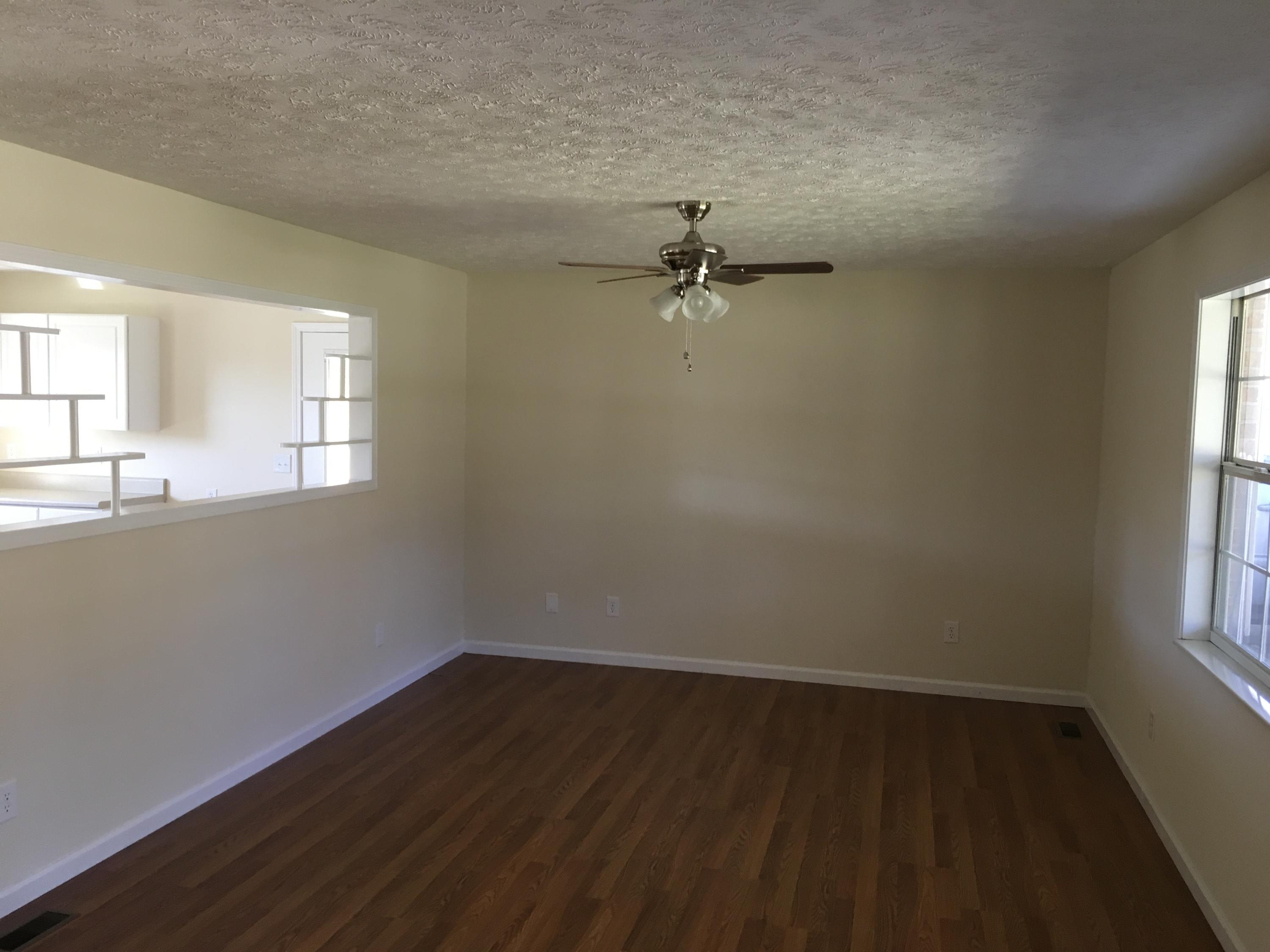 499 Snodgrass Road New Tazewell, TN 37825 - Photo 10 of 35 018