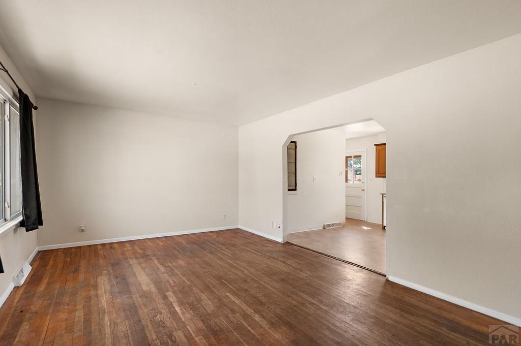 1810 Comanche Road Pueblo, CO 81001 - Photo 2 of 29