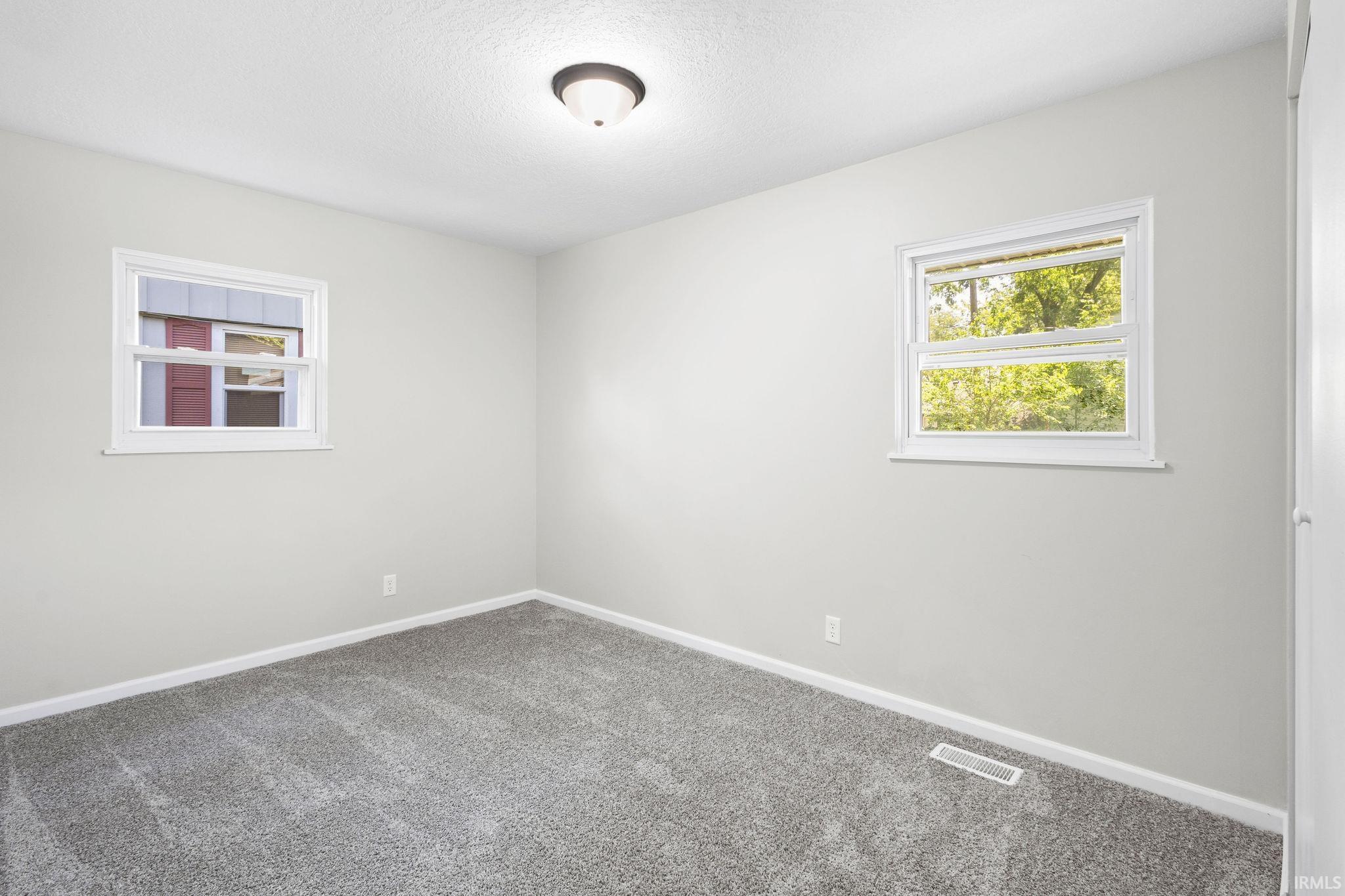 1122 Tulip Tree Road Fort Wayne, IN 46825 - Photo 15 of 22 Gallery Image 15