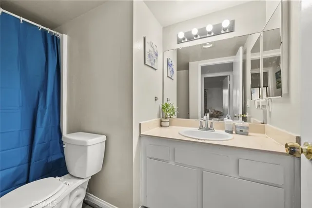 $389,999 | 8801 Willis Avenue, Unit 34, Panorama City, CA 91402