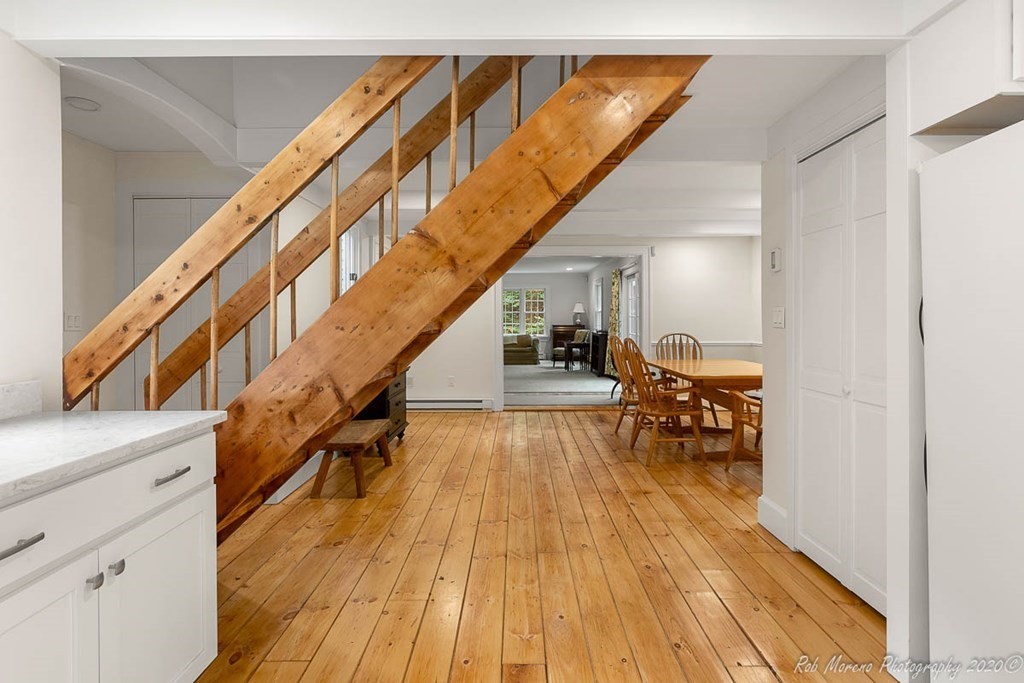 222 Cutler Road Hamilton, MA 01982 - Photo 12 of 34