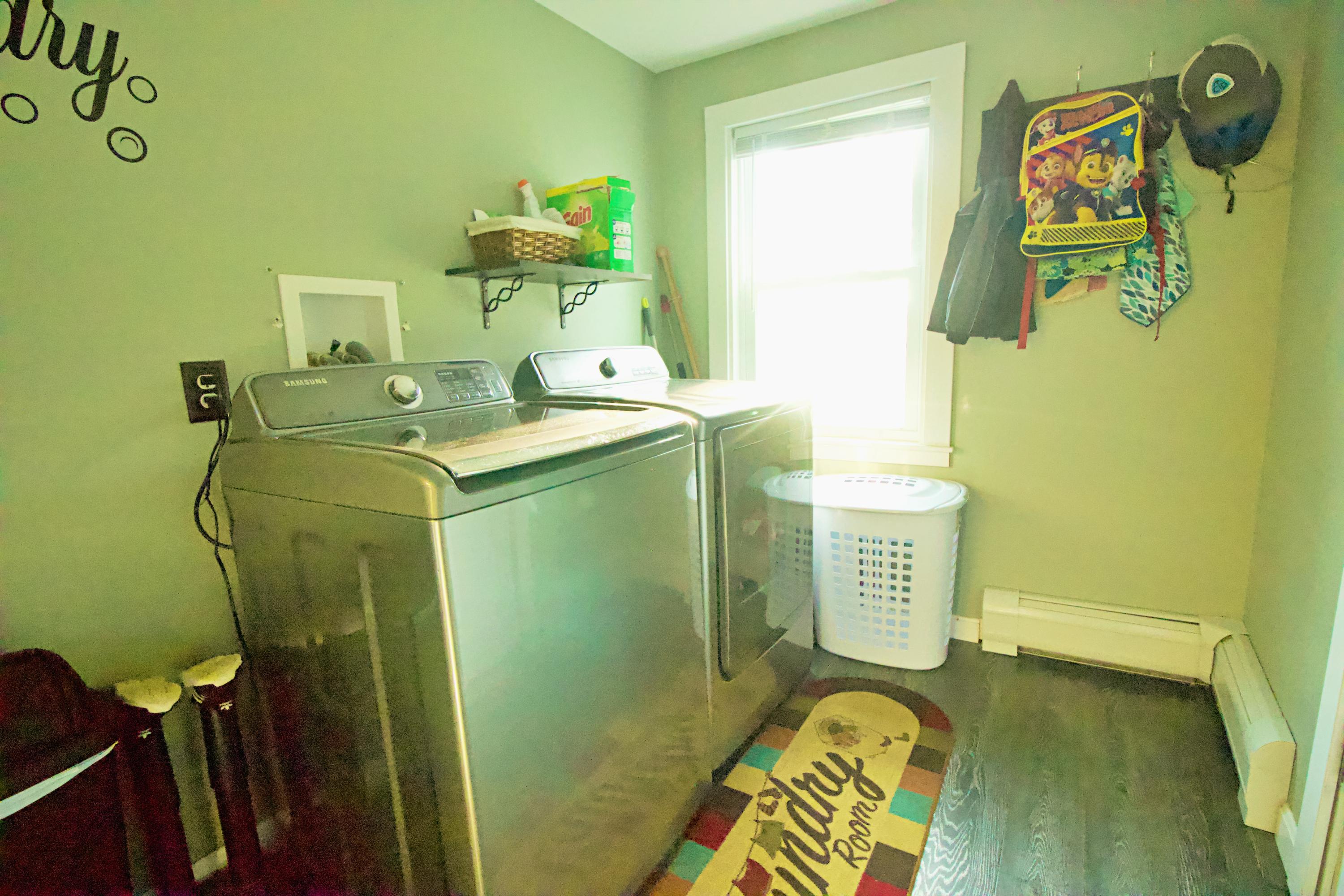 400 Main Road South Hampden, ME 04444 - Photo 10 of 24 mudroom/ laundry