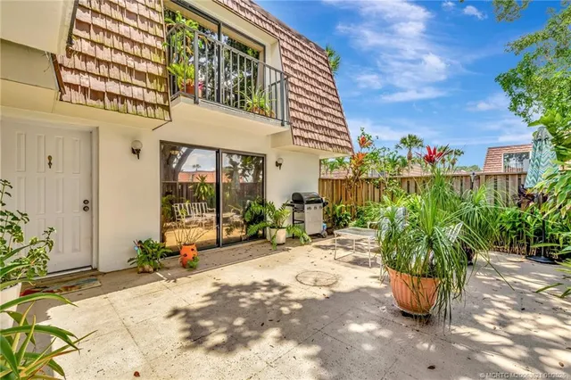 $225,000 | 3675 Southwest Sunset Trace Circle, Palm City, FL 34990