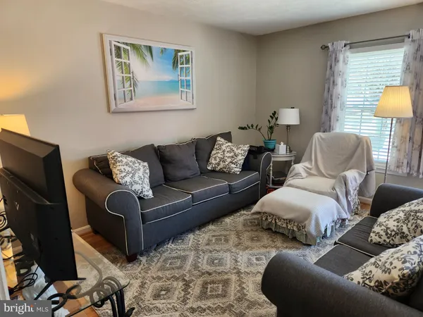 $2,500 | 6345 Piney Ridge Drive, Eldersburg, MD 21784