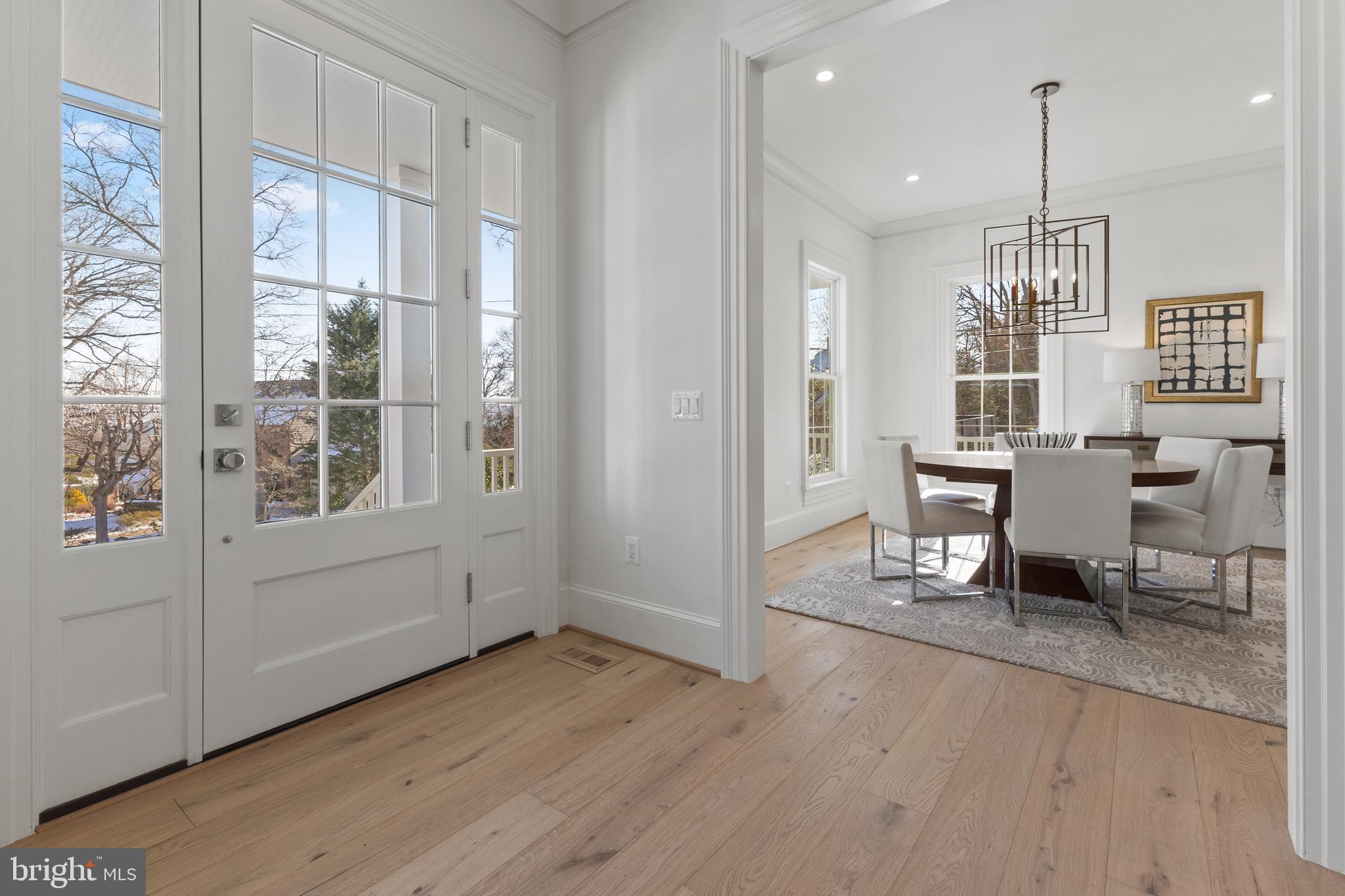 7722 Northdown Road Alexandria, VA 22308 - Photo 12 of 50