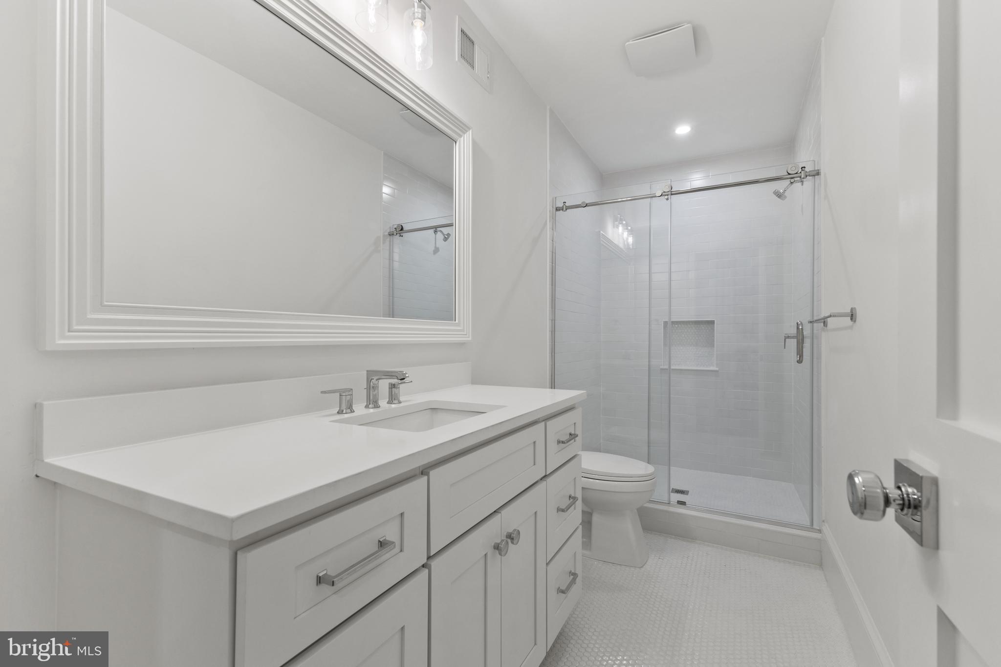 7722 Northdown Road Alexandria, VA 22308 - Photo 44 of 50