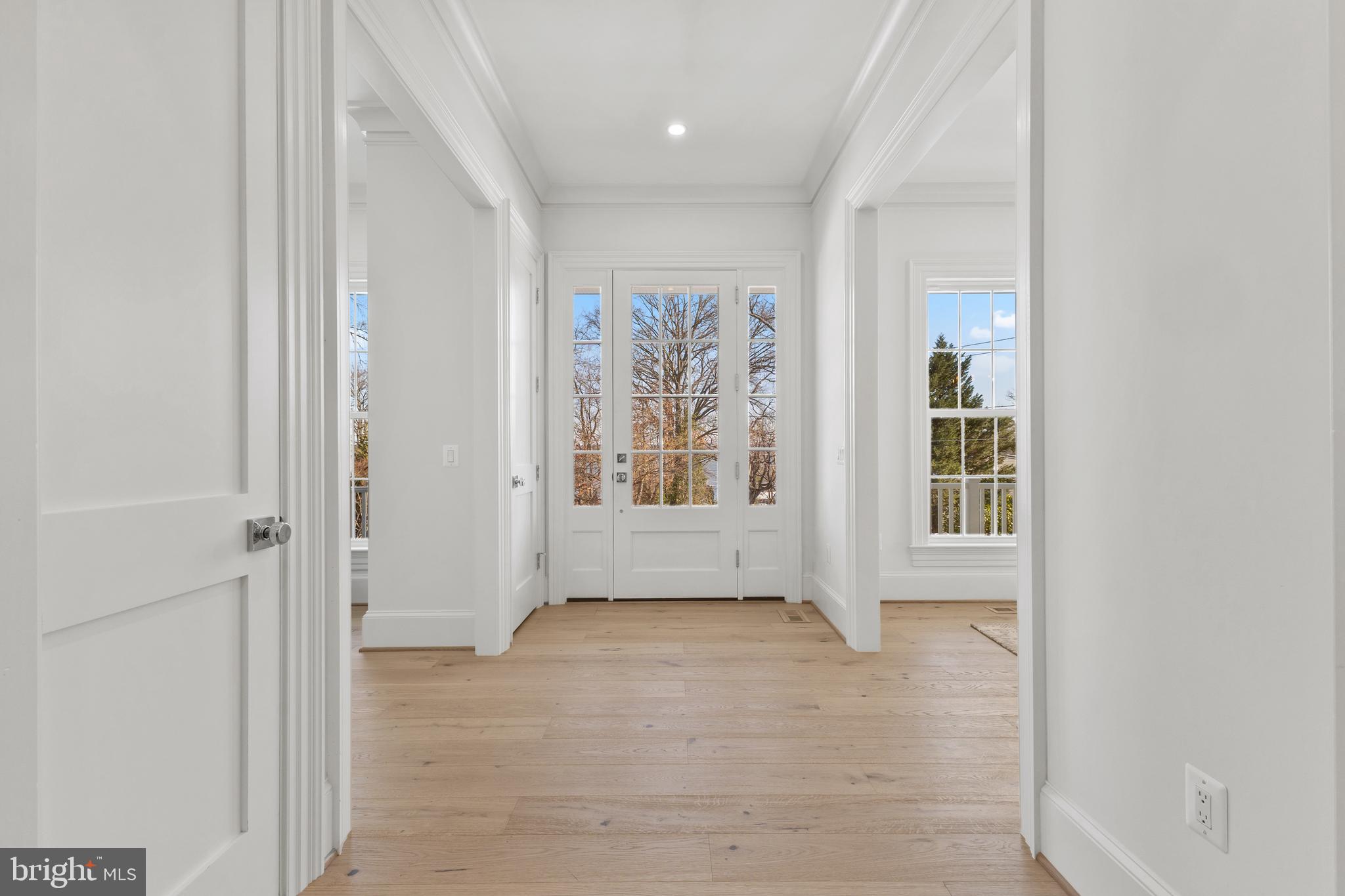 7722 Northdown Road Alexandria, VA 22308 - Photo 9 of 50