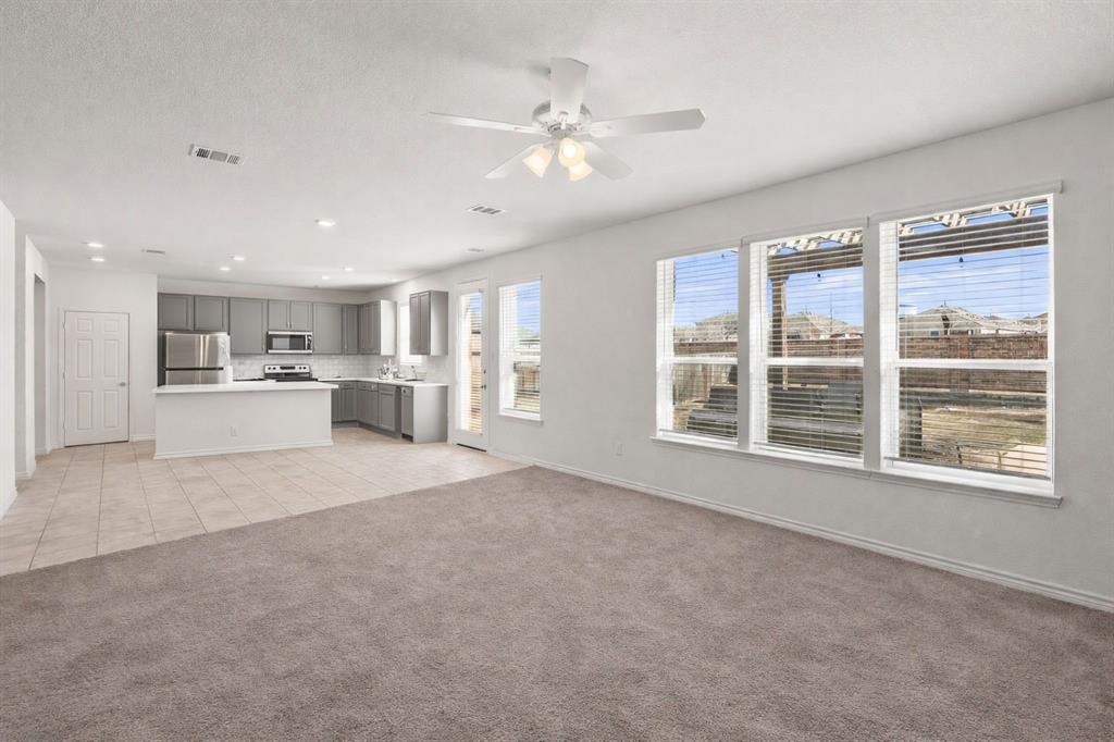 2800 Weston Road Aubrey, TX 76227 - Photo 7 of 37