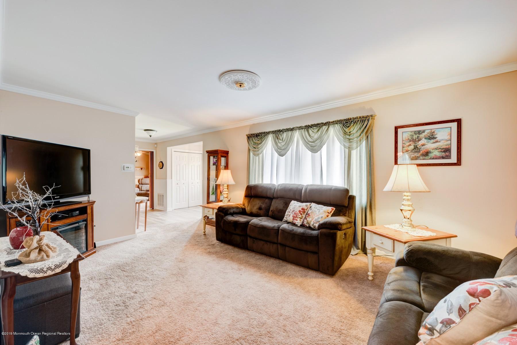 150 Newbury Road Howell, NJ 07731 - Photo 7 of 24 7