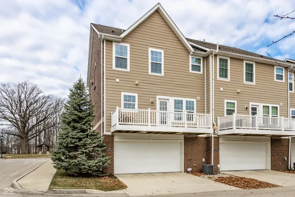 $359,900 | 13079 Saxony Boulevard, Fishers, IN 46037